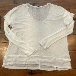 We The Free White Ruffle Sleeve Round Neck Long Sleeve Layered Top Size L